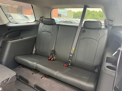 Used 2012 GMC Acadia SLT FWD image 15