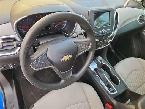 Certified 2019 Chevrolet Equinox LS image 10