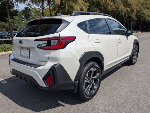 Used 2024 Subaru Crosstrek 2.0i Premium AWD/4WD image 8