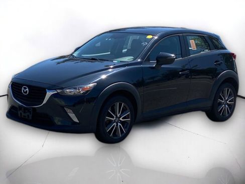 Used 2017 MAZDA CX-3 Touring image 2