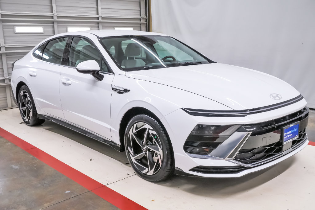 Used 2026 Hyundai Sonata SEL FWD image 5