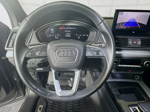 Used 2025 Audi Q5 2.0T Premium w/ Convenience Plus Package AWD/4WD image 15
