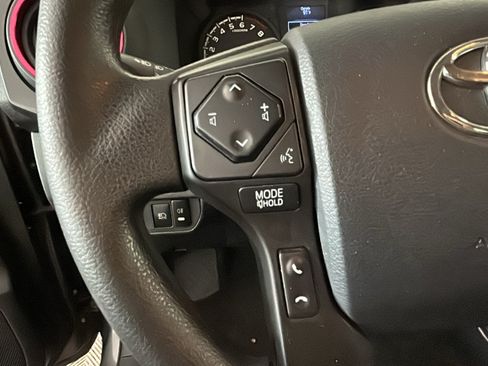 Used 2019 Toyota Tacoma SR w/ SR Convenience Package AWD/4WD image 15