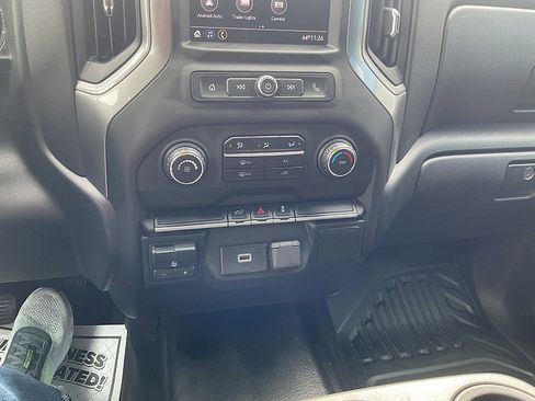 Used 2020 Chevrolet Silverado 1500 W/T w/ WT Value Package AWD/4WD image 23