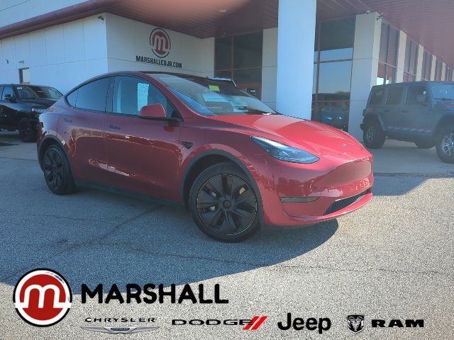 Used 2024 Tesla Model Y Long Range RWD image 1