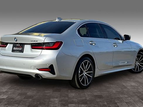 Used 2019 BMW 330i Sedan w/ Convenience Package RWD image 14