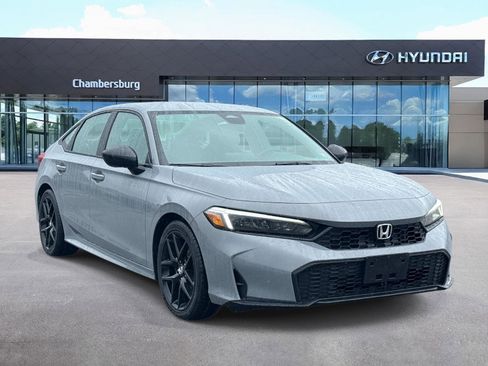 Used 2025 Honda Civic Sport image 1