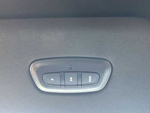 Used 2022 RAM 1500 Big Horn AWD/4WD image 15