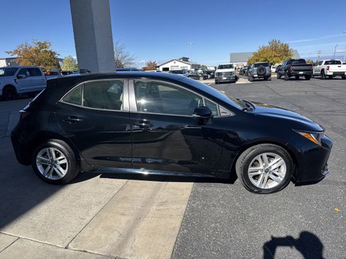 Used 2020 Toyota Corolla SE image 4