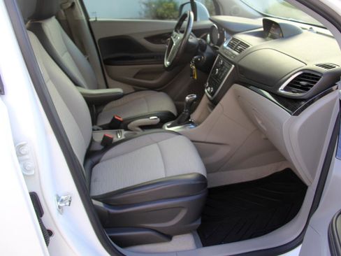 Used 2016 Buick Encore Sport Touring image 26