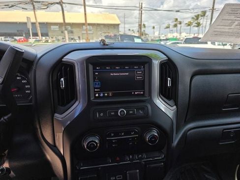 Used 2023 Chevrolet Silverado 2500 W/T w/ WT Convenience Package image 11