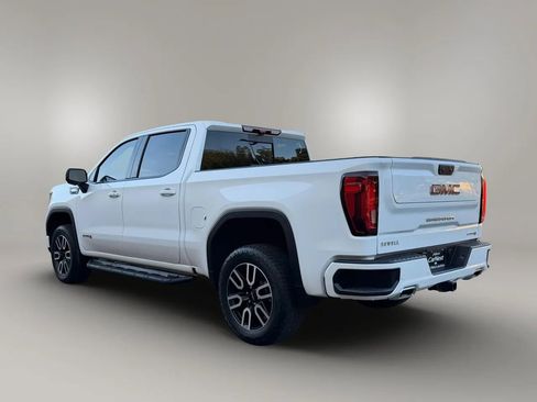 Used 2025 GMC Sierra 1500 AT4 w/ Technology Package AWD/4WD image 10