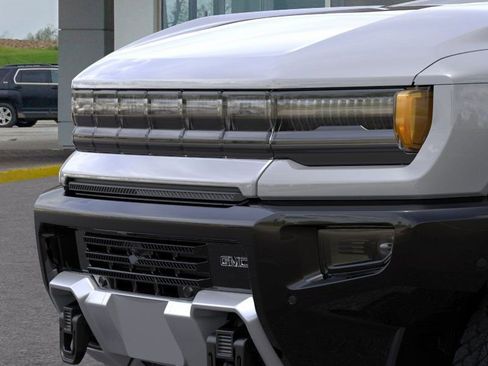 New 2026 GMC Hummer EV SUV image 15
