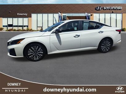 Used 2025 Nissan Altima 2.5 SV