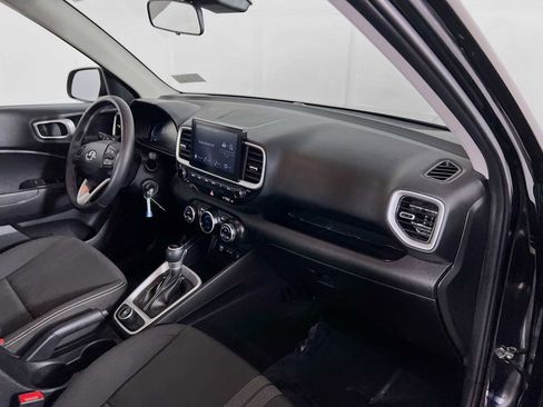 Certified 2023 Hyundai Venue SEL w/ Cargo Package FWD image 28
