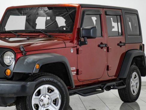 Used 2012 Jeep Wrangler Unlimited Sport image 57