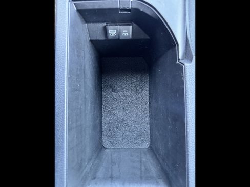 Used 2023 Toyota Camry SE w/ Cold Weather Package image 21