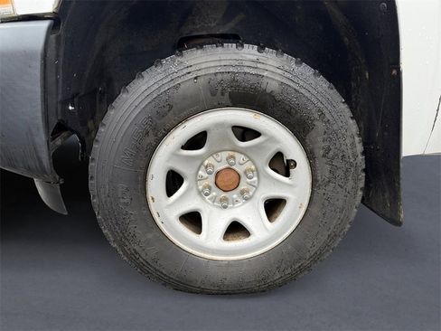 Used 2011 Chevrolet Silverado 1500 W/T image 9