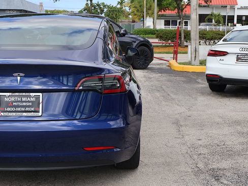 Used 2023 Tesla Model 3 Standard Range RWD image 17