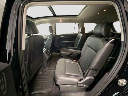 Used 2020 Volkswagen Atlas SE w/ Panoramic Sunroof Package image 20