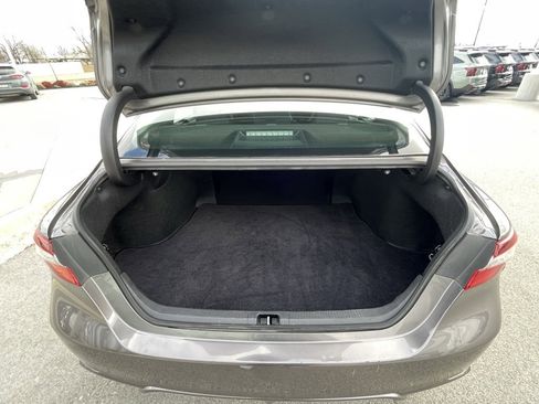 Used 2024 Toyota Camry SE image 26