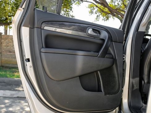Used 2017 Buick Enclave Leather image 61