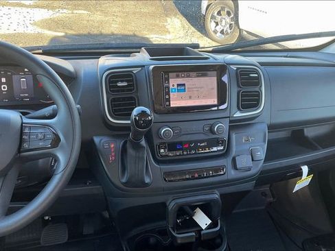 New 2025 RAM ProMaster 1500 w/ Quick Order Package 22G SLT image 8