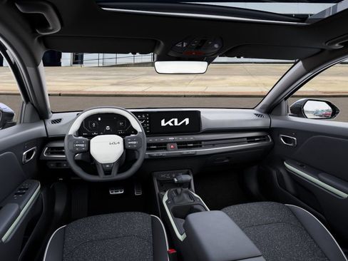 New 2025 Kia K4 GT-Line image 14