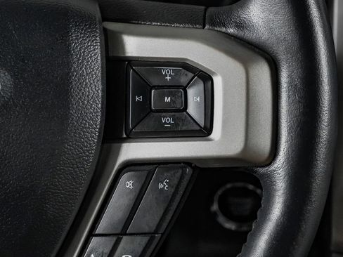 Used 2022 Ford F350 Lariat w/ Lariat Ultimate Package AWD/4WD image 18