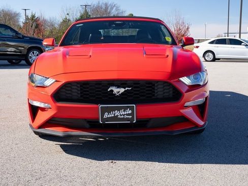 Used 2023 Ford Mustang Premium image 9