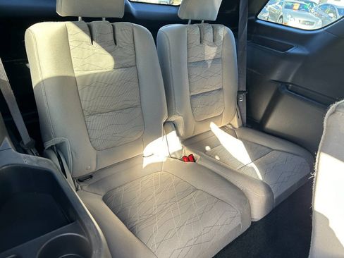 Used 2013 Ford Explorer 4WD image 31