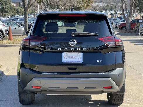 Certified 2023 Nissan Rogue SV image 5