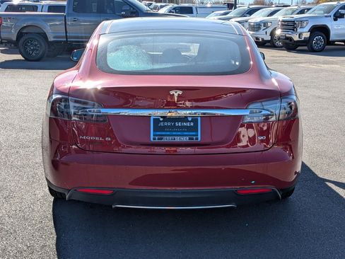 Used 2015 Tesla Model S 85D image 4