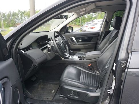 Used 2020 Land Rover Discovery Sport S image 2
