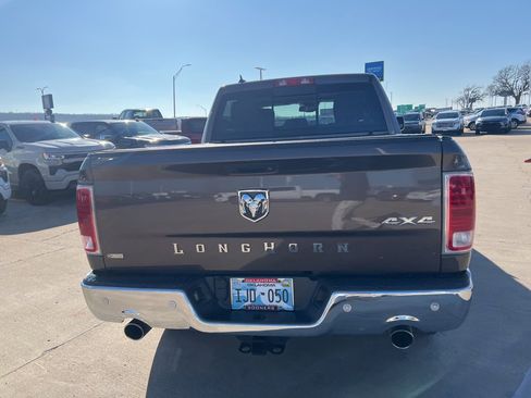 Used 2018 RAM 1500 Laramie Longhorn w/ Longhorn Southfork Package image 12