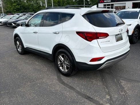 Used 2017 Hyundai Santa Fe Sport AWD/4WD image 4