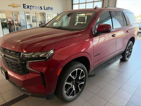 Used 2024 Chevrolet Tahoe RST w/ Luxury Package AWD/4WD image 5