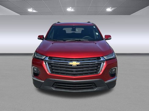 Used 2023 Chevrolet Traverse LT FWD image 8