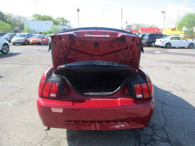 Used 2003 Ford Mustang Coupe RWD image 6