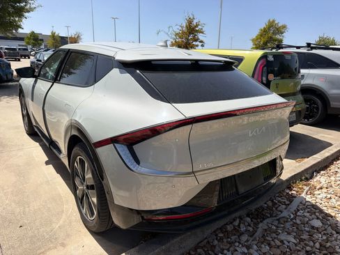 Used 2023 Kia EV6 Wind w/ Wind Technology Package RWD image 7
