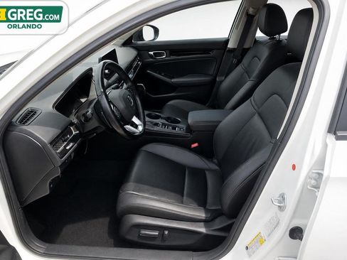 Used 2024 Honda Civic Touring image 10