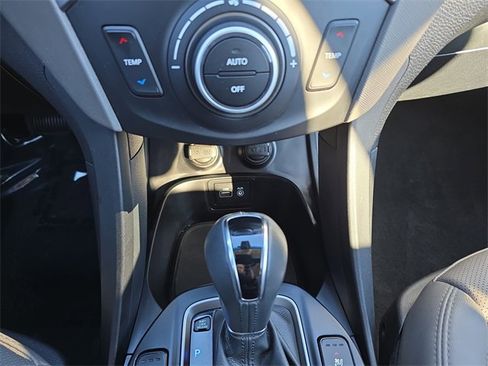 Used 2017 Hyundai Santa Fe Sport w/ 2.0T Ultimate Tech Package 05 image 27