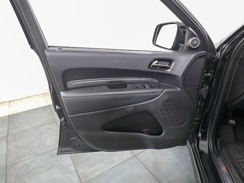 Used 2020 Dodge Durango SRT w/ Technology Group image 7