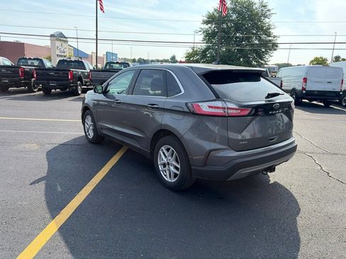 Used 2023 Ford Edge SEL w/ Convenience Package AWD/4WD image 5