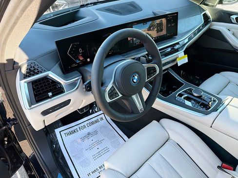 New 2026 BMW X5 xDrive50e w/ M Sport Package image 26