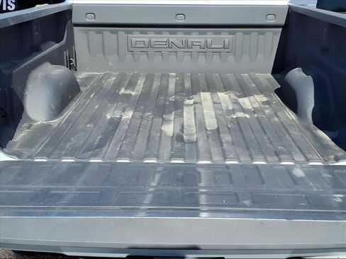 Used 2018 GMC Sierra 3500 Denali w/ Duramax Plus Package image 19