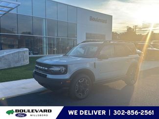 Used 2022 Ford Bronco Sport Outer Banks w/ Tech Package AWD/4WD video 1