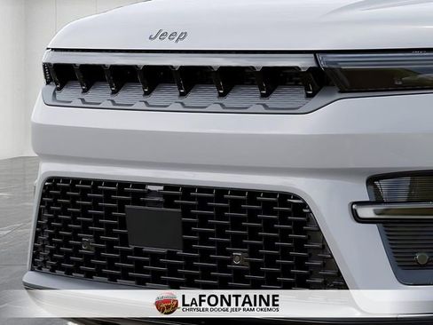 New 2026 Jeep Grand Wagoneer Limited AWD/4WD image 11