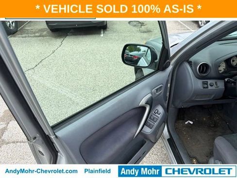 Used 2001 Toyota RAV4 2WD w/ "L" Pkg image 13