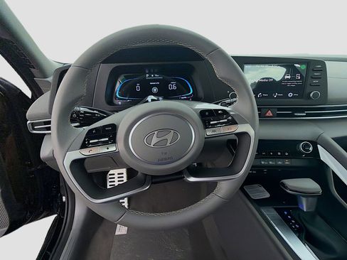 New 2026 Hyundai Elantra Sport FWD image 8